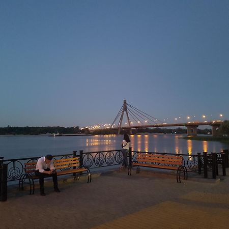 Dream Town Apartment Kiev Buitenkant foto